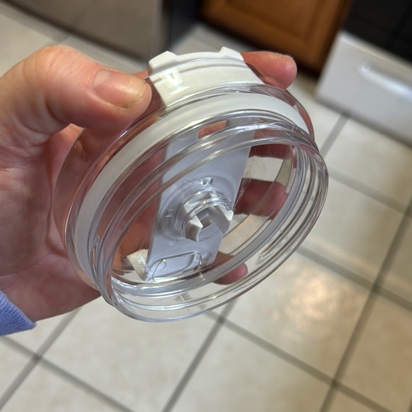 Stanley Quencher - Picture 6 of 8